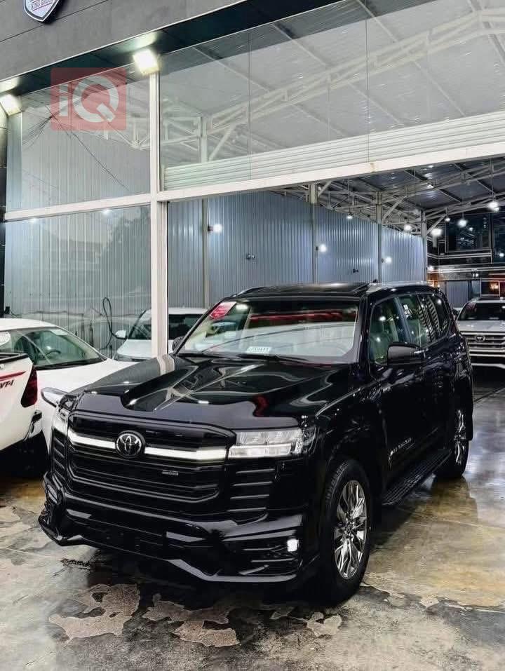 تويوتا لاندكروزر